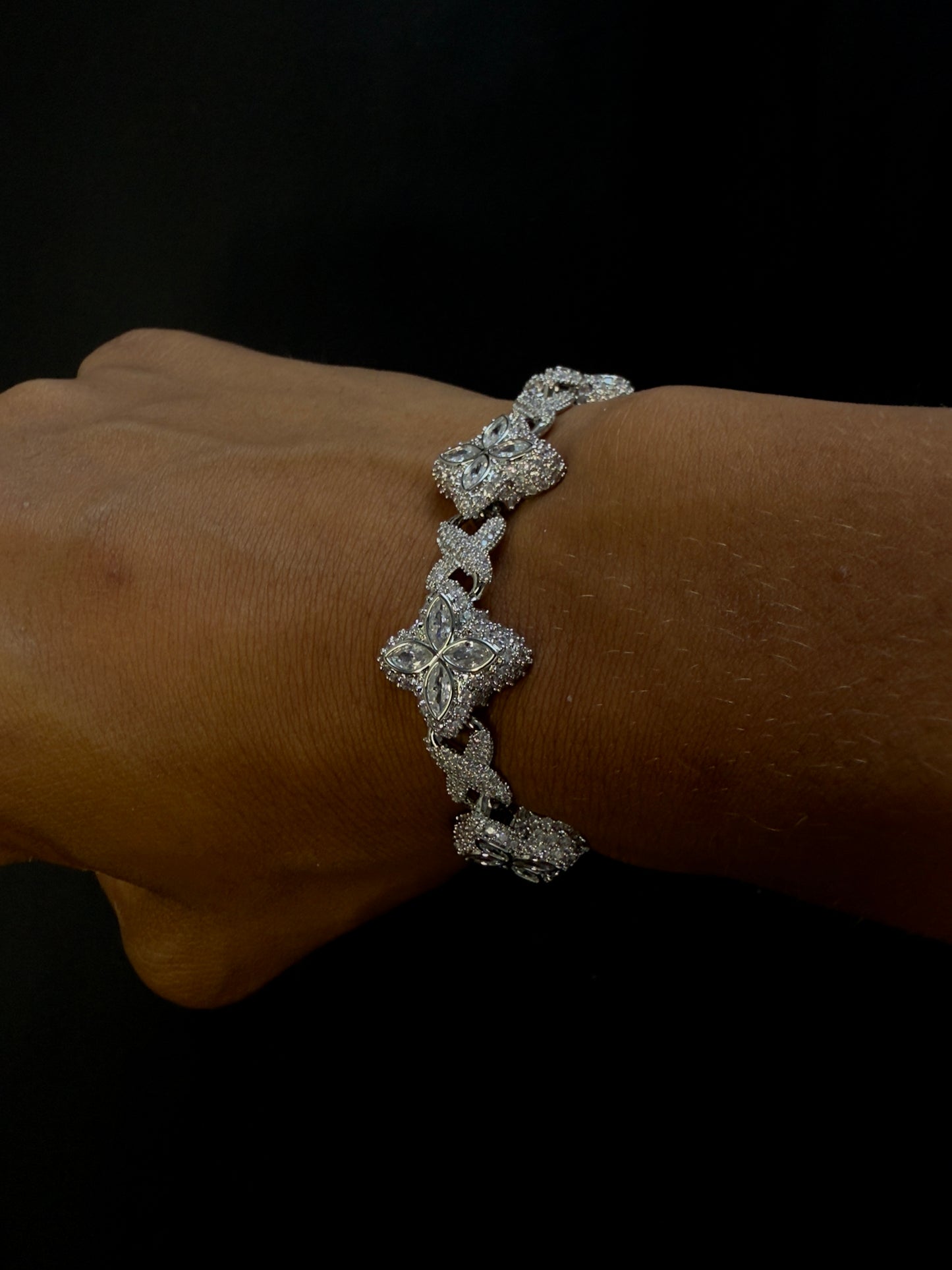 *Pre Order*Savanté White Iced Flower Bracelet