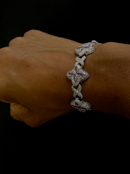 *Pre Order*Savanté Pink Flower Bracelet